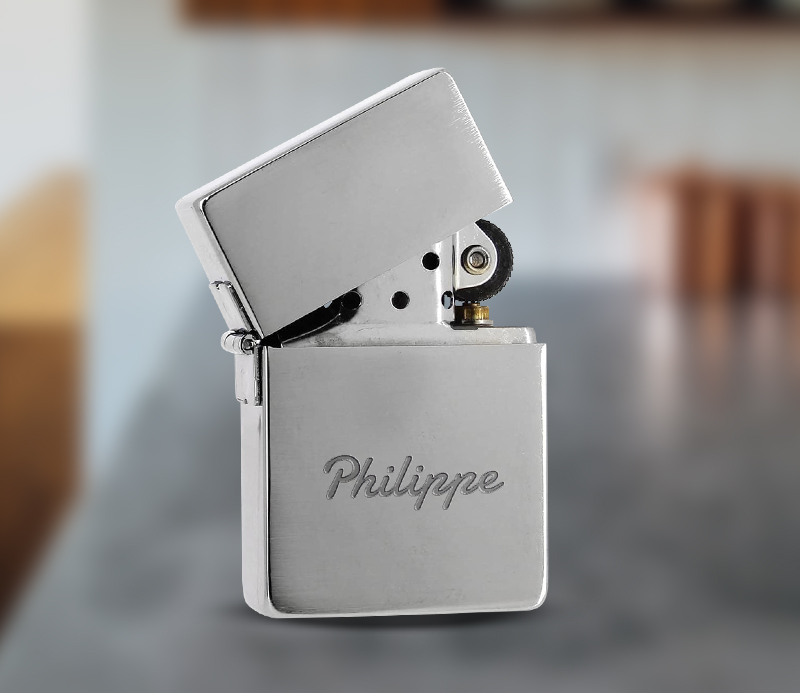 Briquet personnalisé avec photo en petit cadeau pas cher et